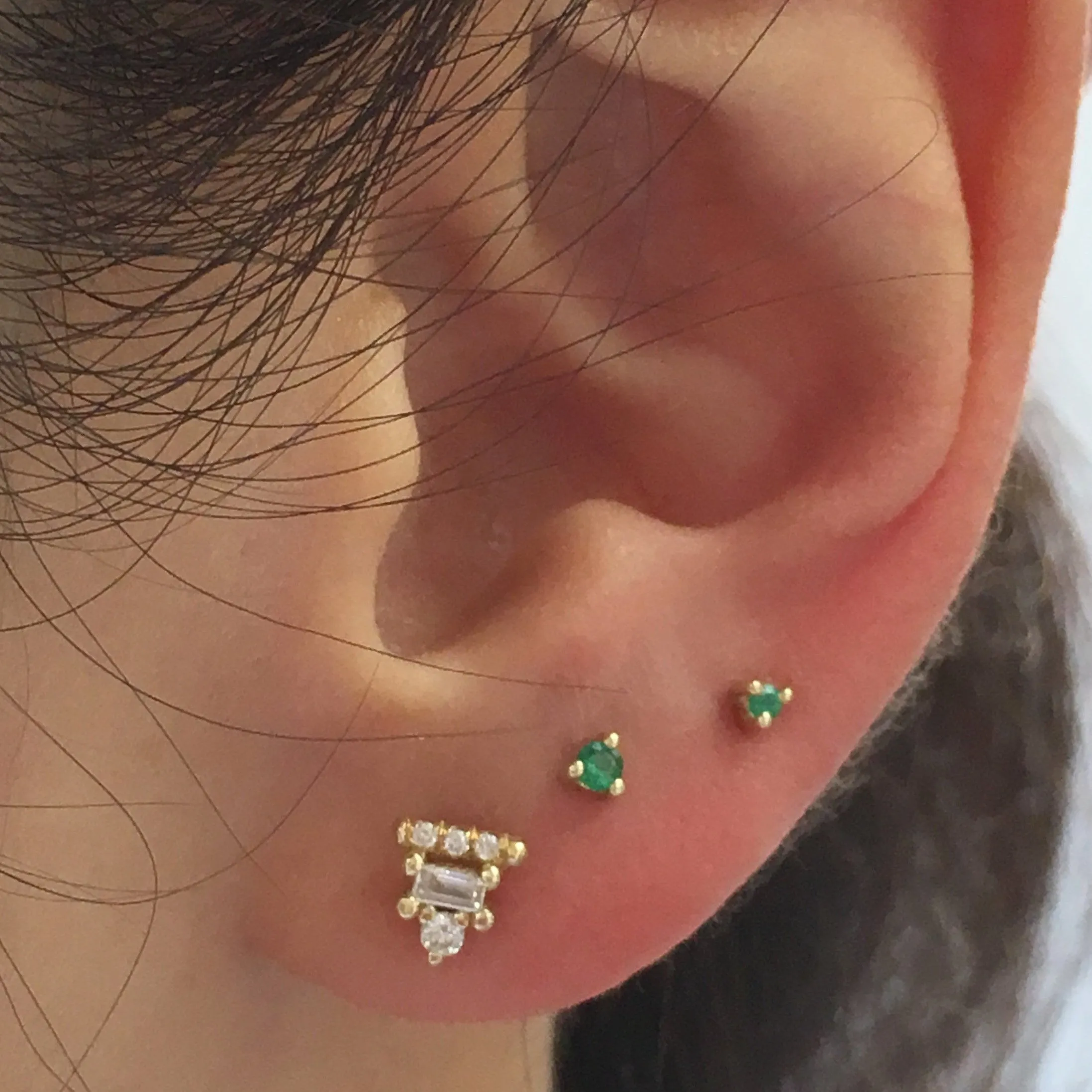 1.5 mm Emerald Dot Stud (Single) (ready to ship option)*