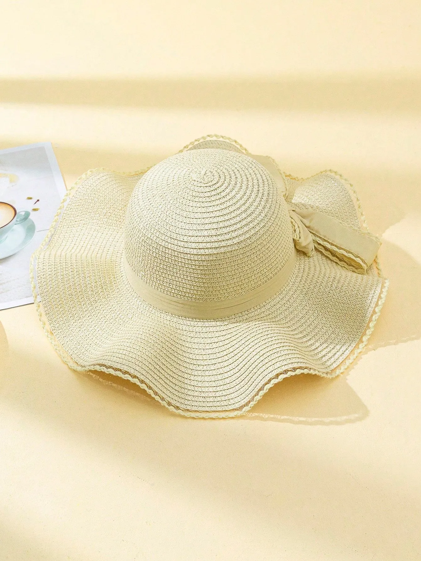 1pc Women's Solid Color Adhesive Patch Bowknot Tied Wavy Edge Wide Brim Sun Straw Hat, Perfect For Beach Vacation Photoshoots