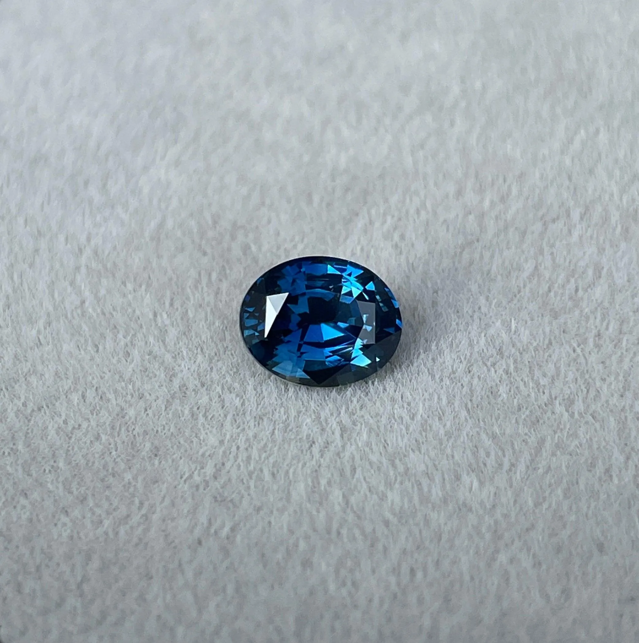 AAA Color Ceylon Blue Sapphire Loose Oval Cut Gemstone, Fine Quality Blue Sapphire Ring And Jewelry Making Gemstone 1.25 Ct