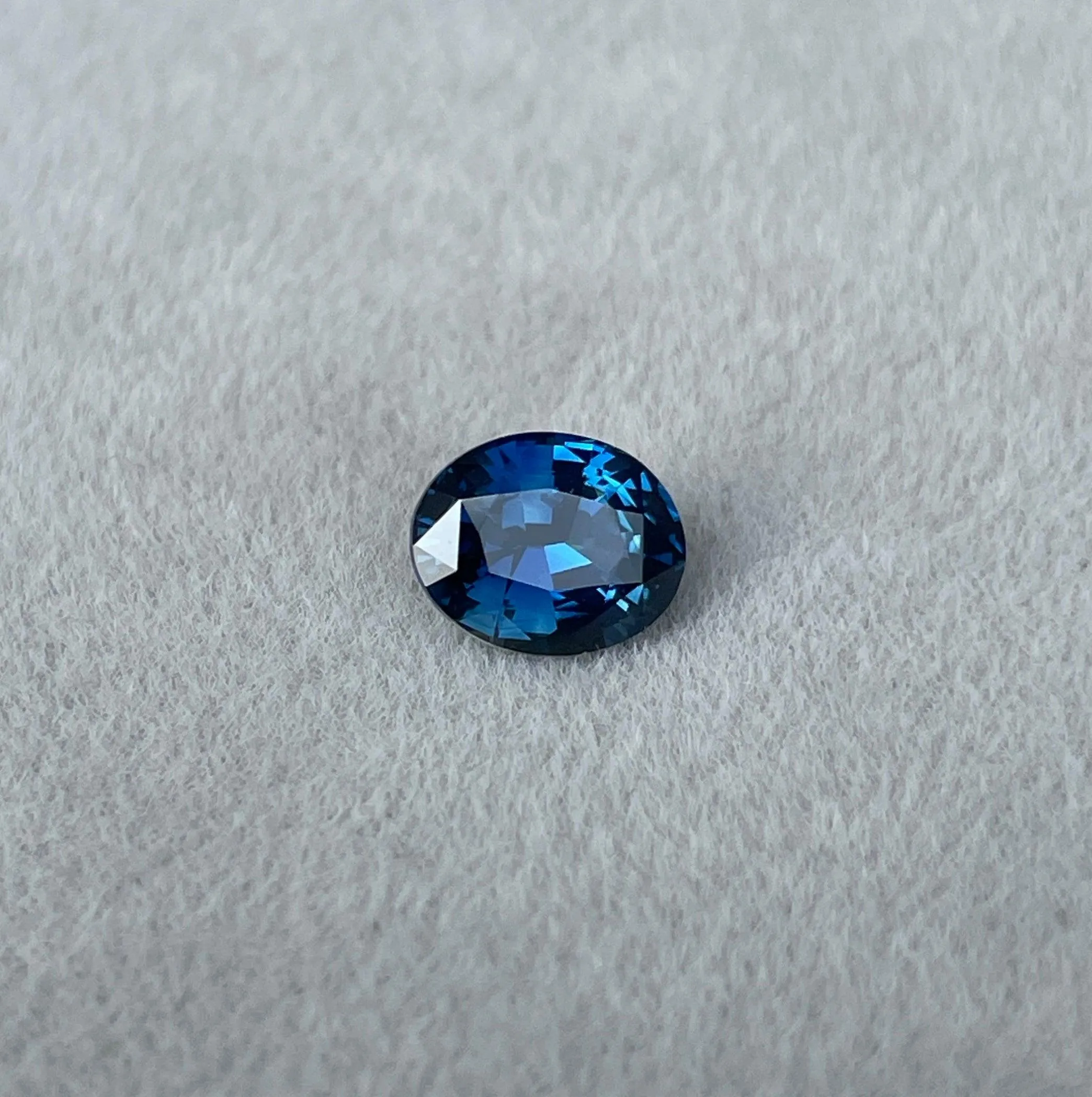 AAA Color Ceylon Blue Sapphire Loose Oval Cut Gemstone, Fine Quality Blue Sapphire Ring And Jewelry Making Gemstone 1.25 Ct