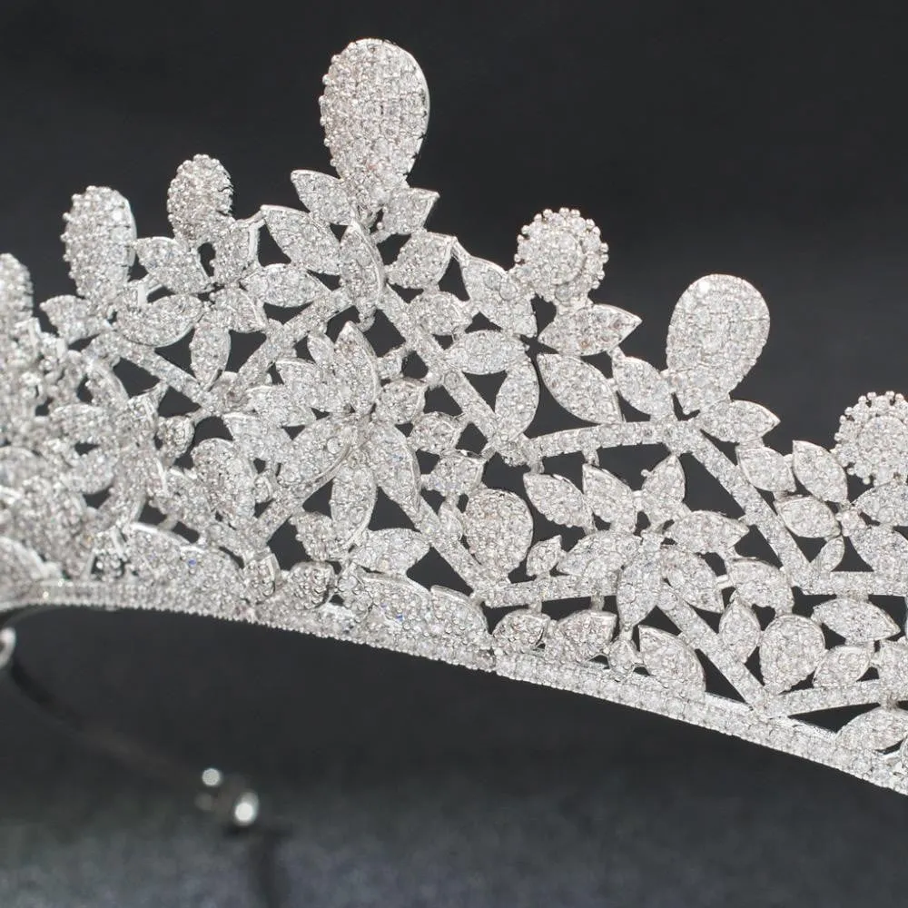 Classic Cubic Zirconia Wedding Tiara, Bridal Hair Accessories for Women CH10130