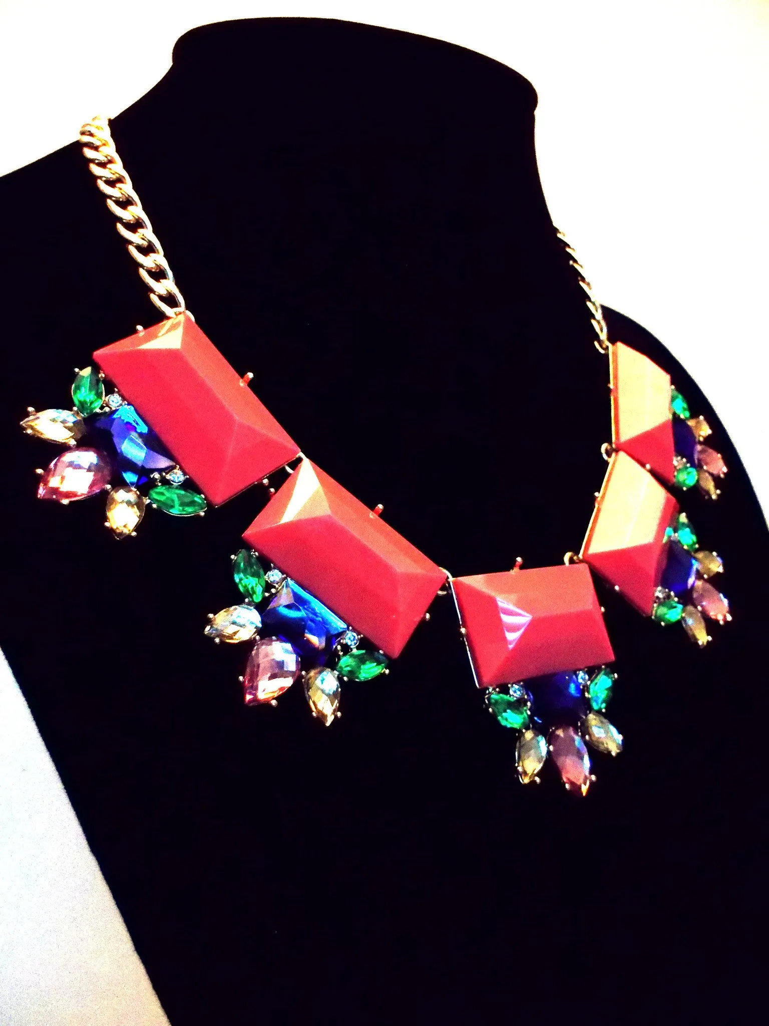 Colorful Jeweled Gemstone Statement Necklace- Coral Pink