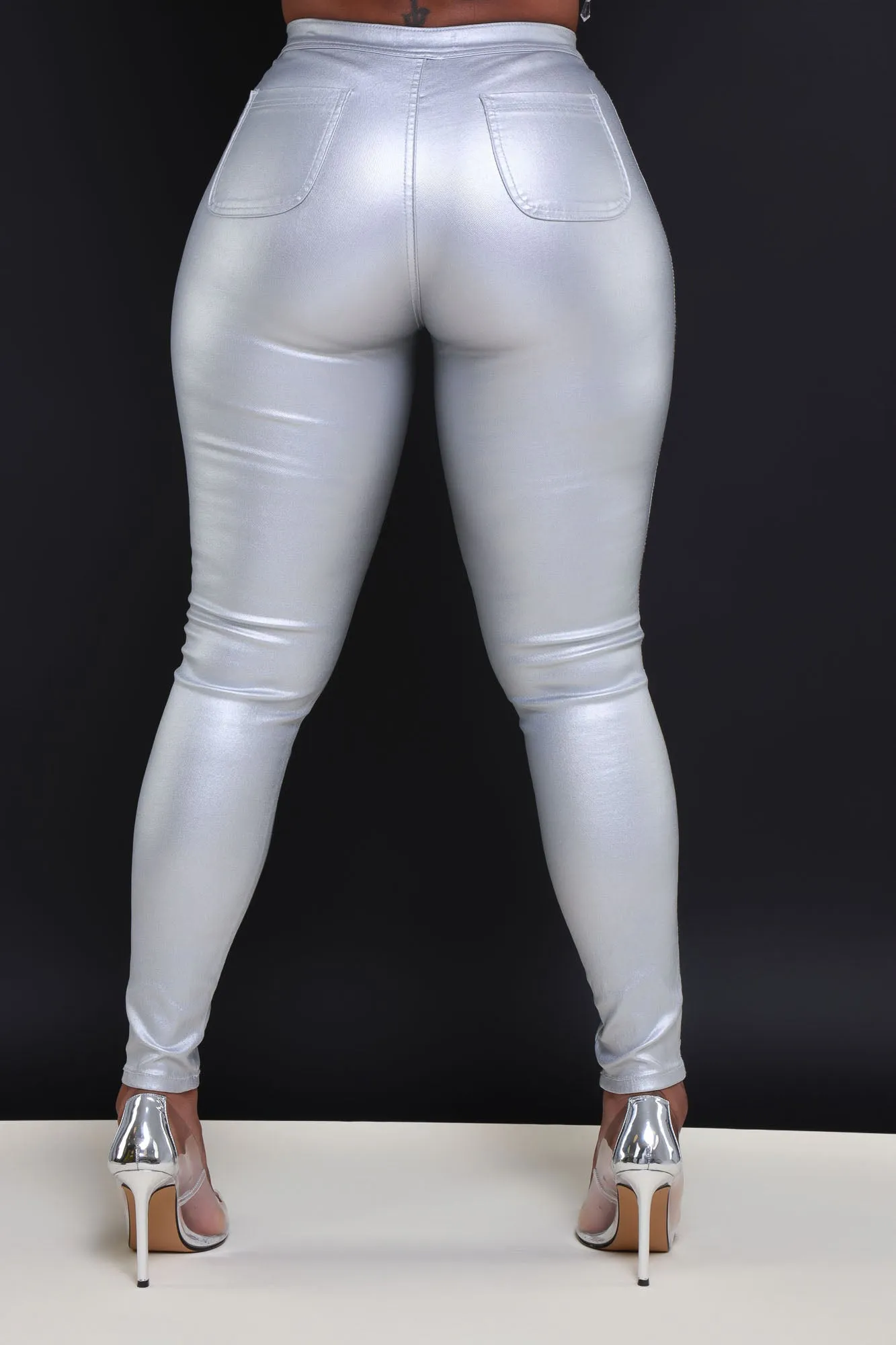 Coming In Hot High Rise Metallic Skinny Pants - Silver