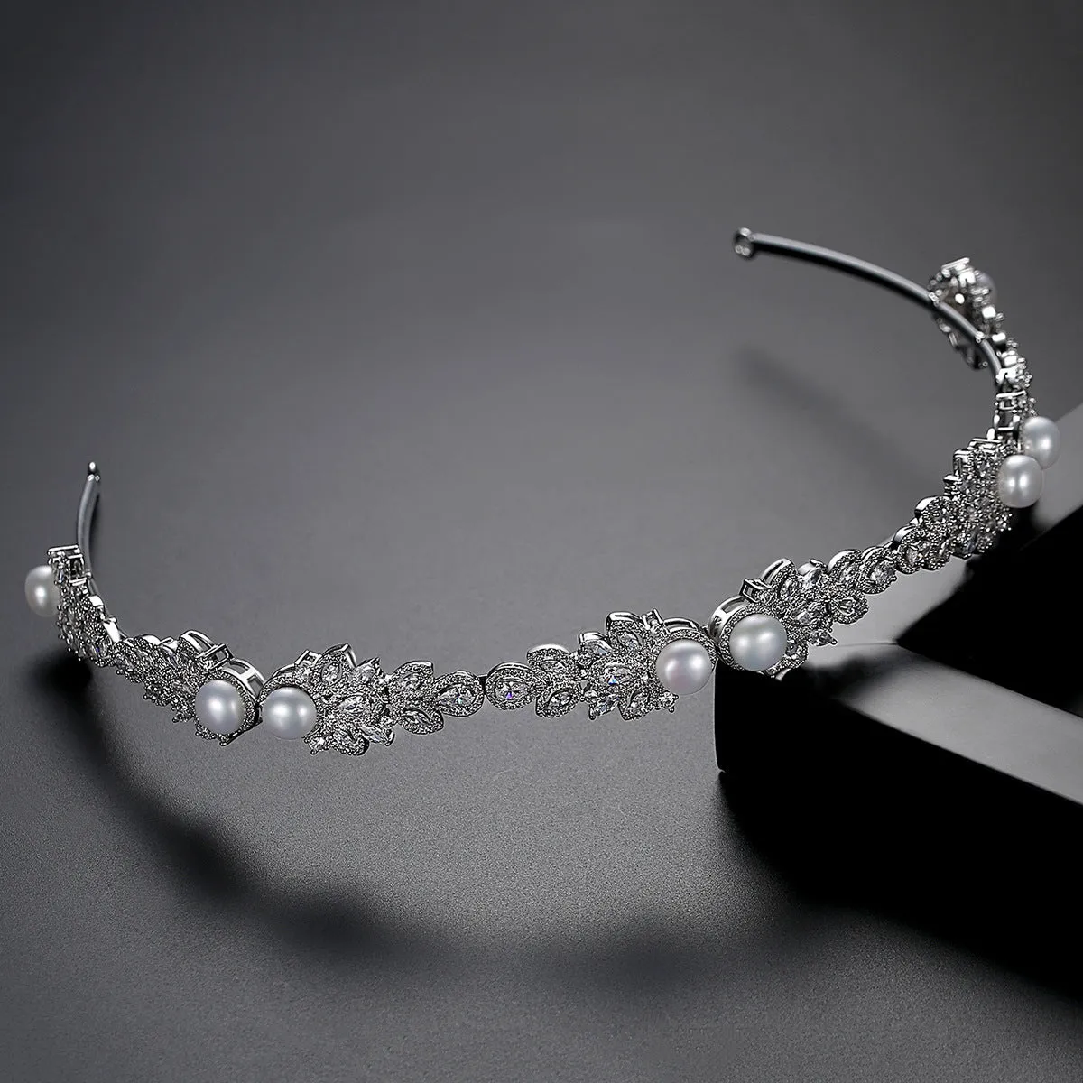 Cubic Zirconia Wedding Tiaras for Bridal Flower Headband,Gatherings Hair Accessories T16G15