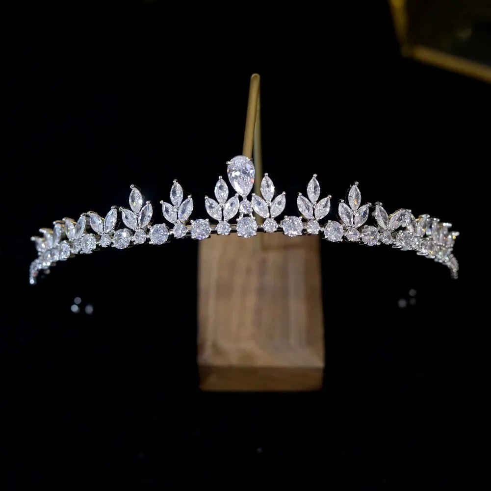 Elegant Crown Diadem Arab Tiaras