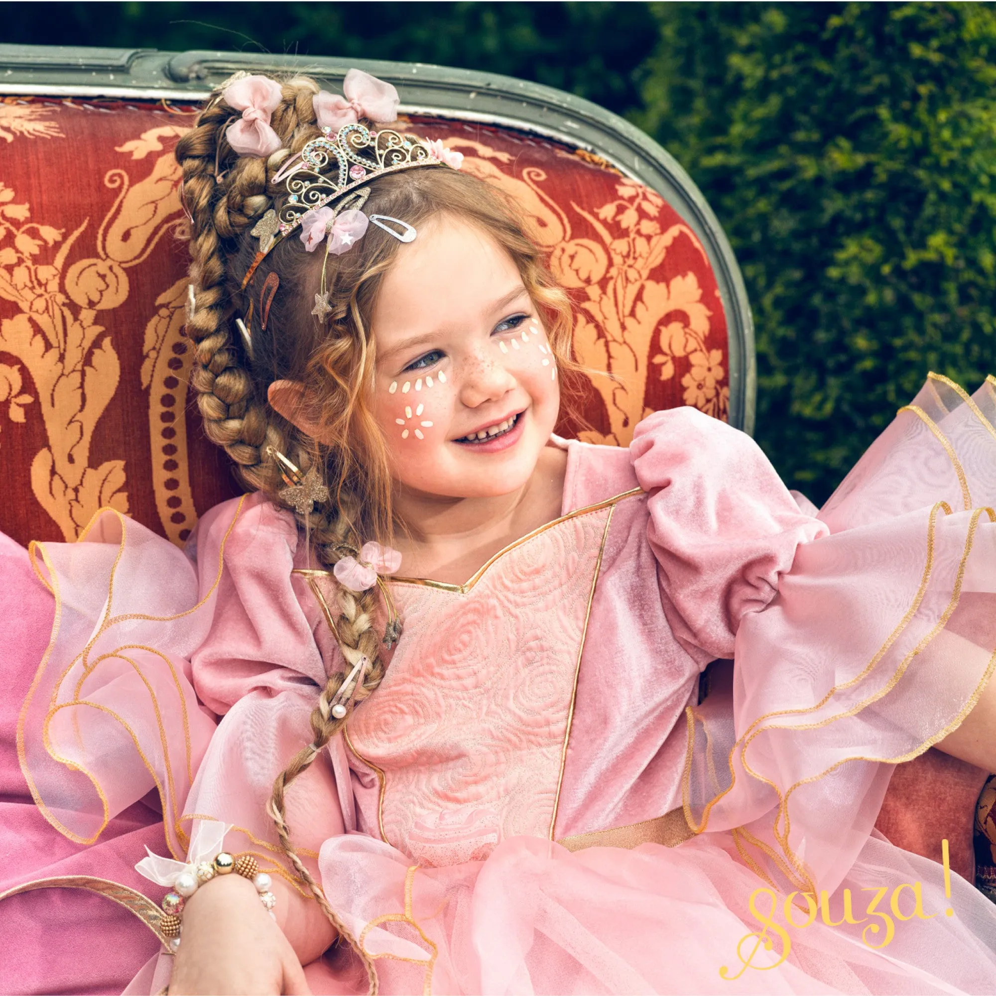 Gold jewelled tiara