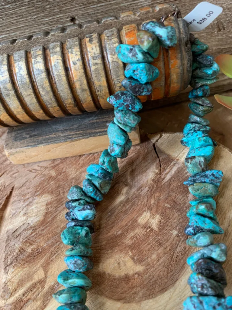 Handmade Natural Green Turquoise Choker Necklace with Copper Cross