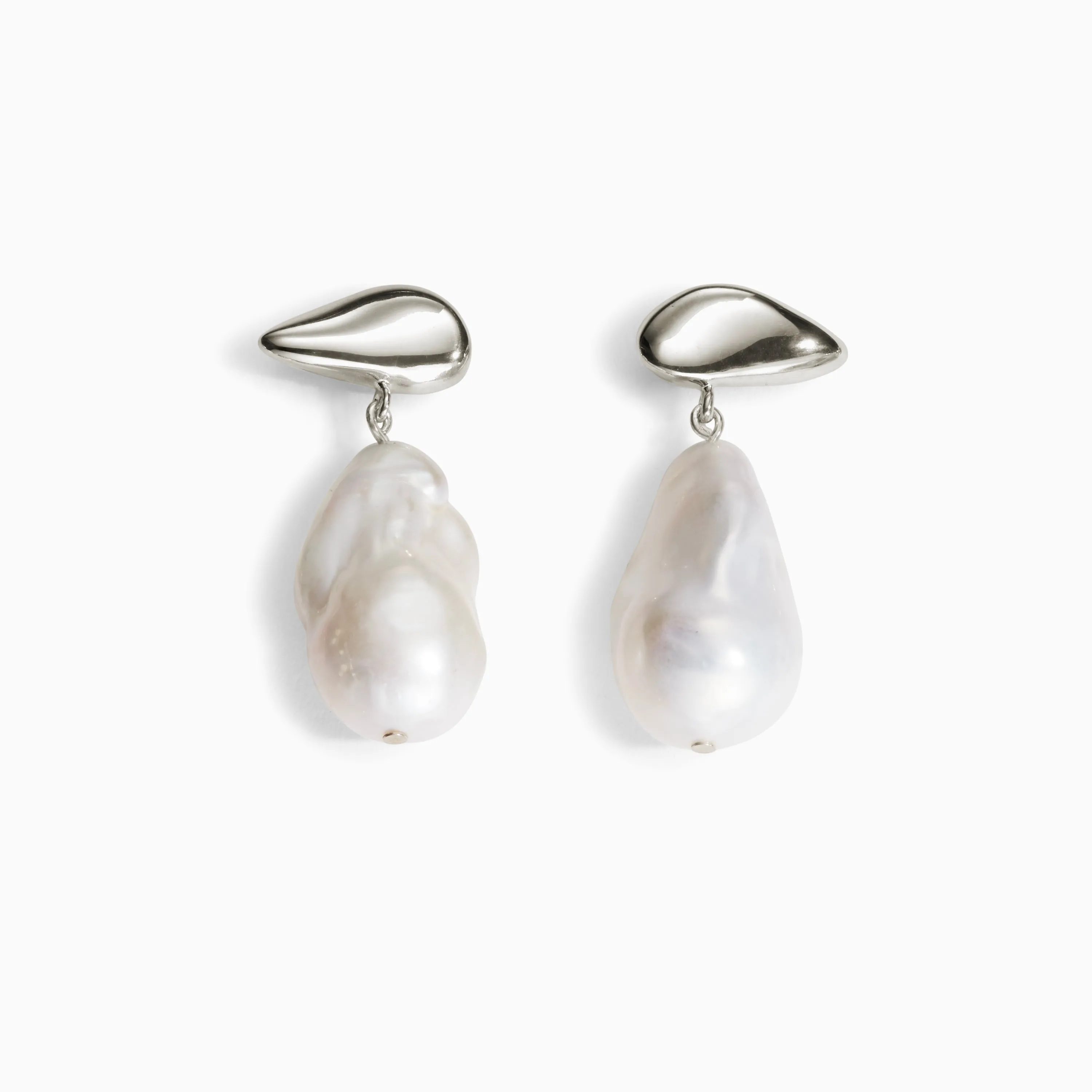 Ila Earrings