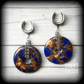 Lapis lazuli and bronzite ear weights