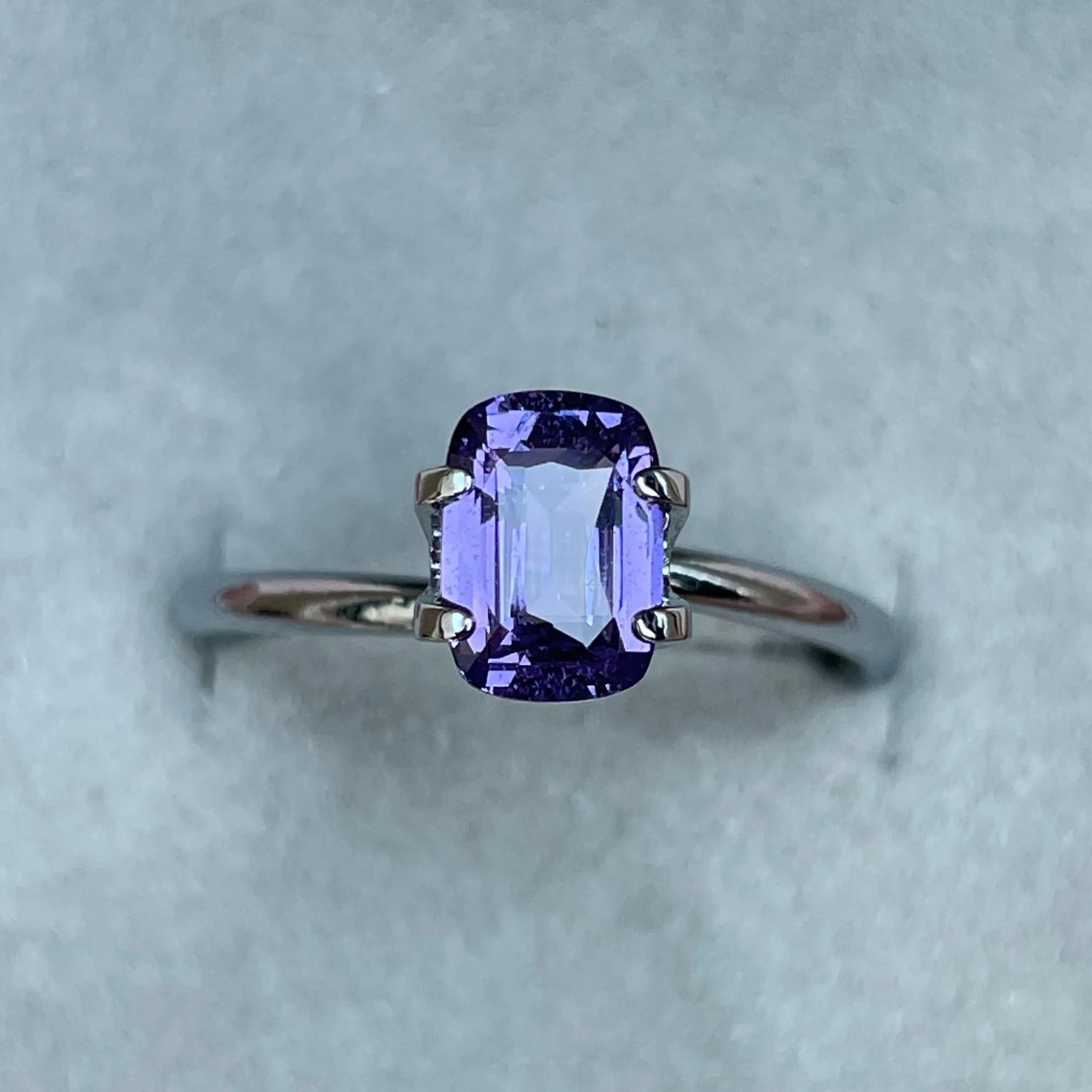 loose purple sapphire 1.27 crt purple pink sapphire online, selling loose gemstones online for october birthstone jewelry as fiance ring, made to order engagement rings in new world gems selling loose gemstones online