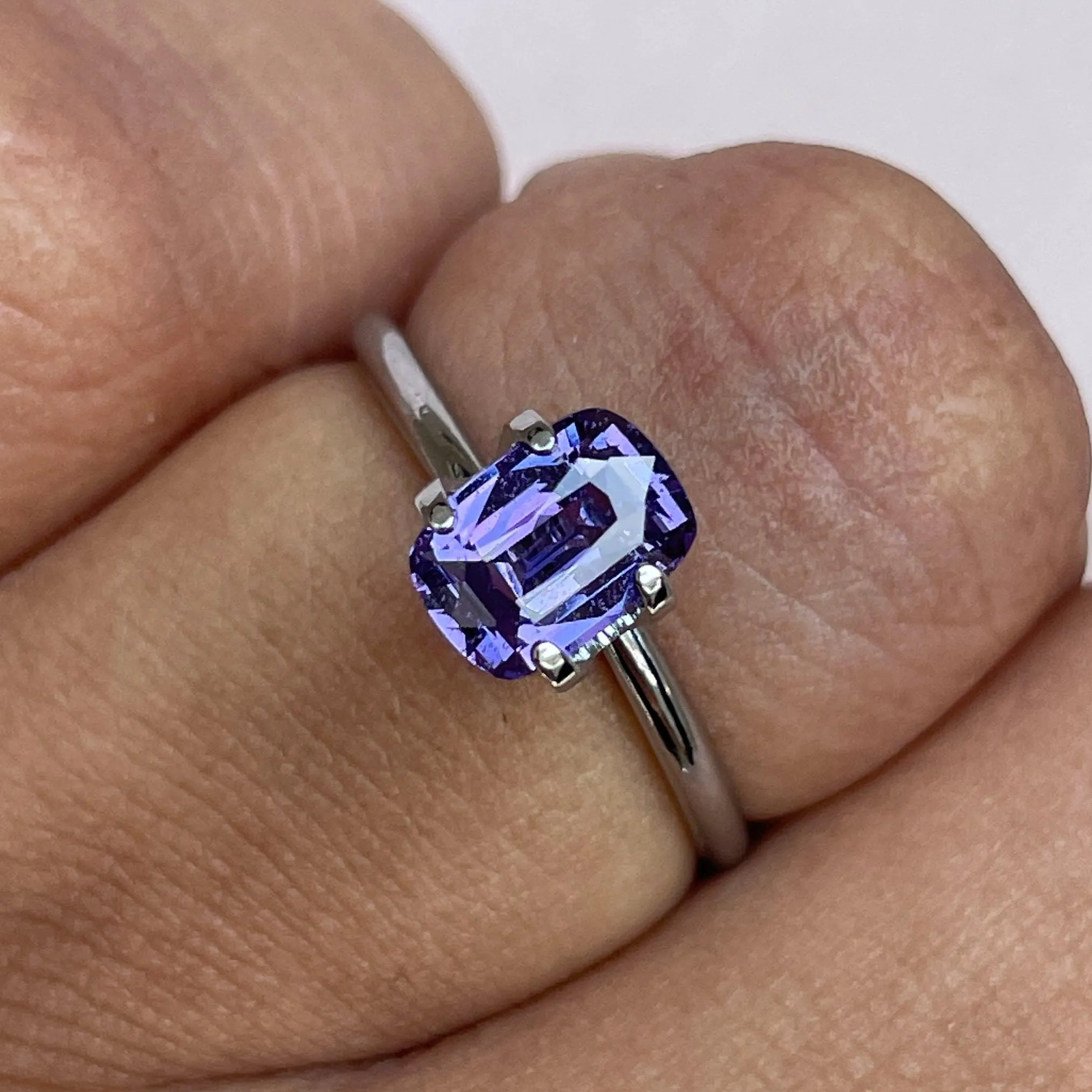 loose purple sapphire 1.27 crt purple pink sapphire online, selling loose gemstones online for october birthstone jewelry as fiance ring, made to order engagement rings in new world gems selling loose gemstones online