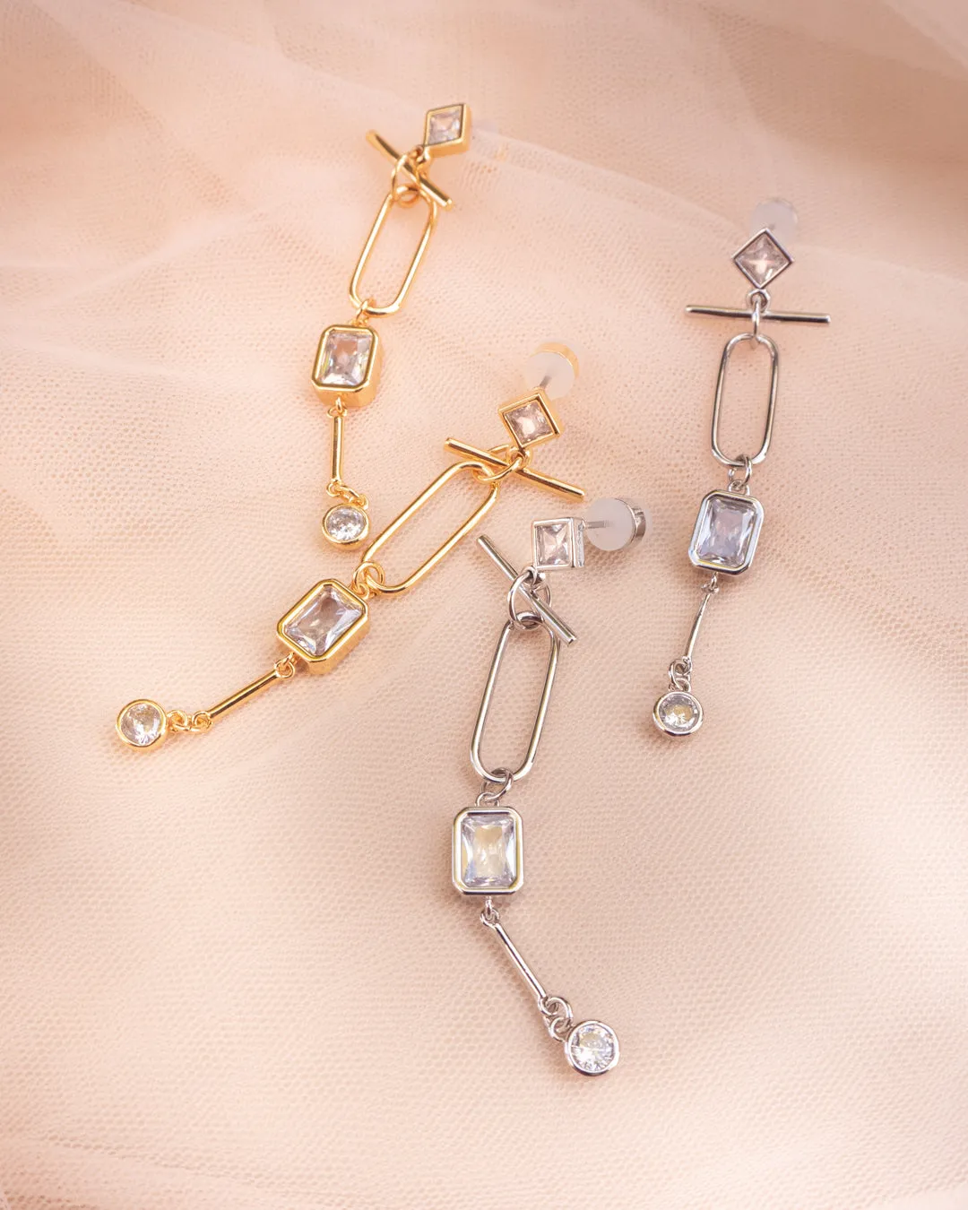 Mixte Drop Statement Earrings- Silver