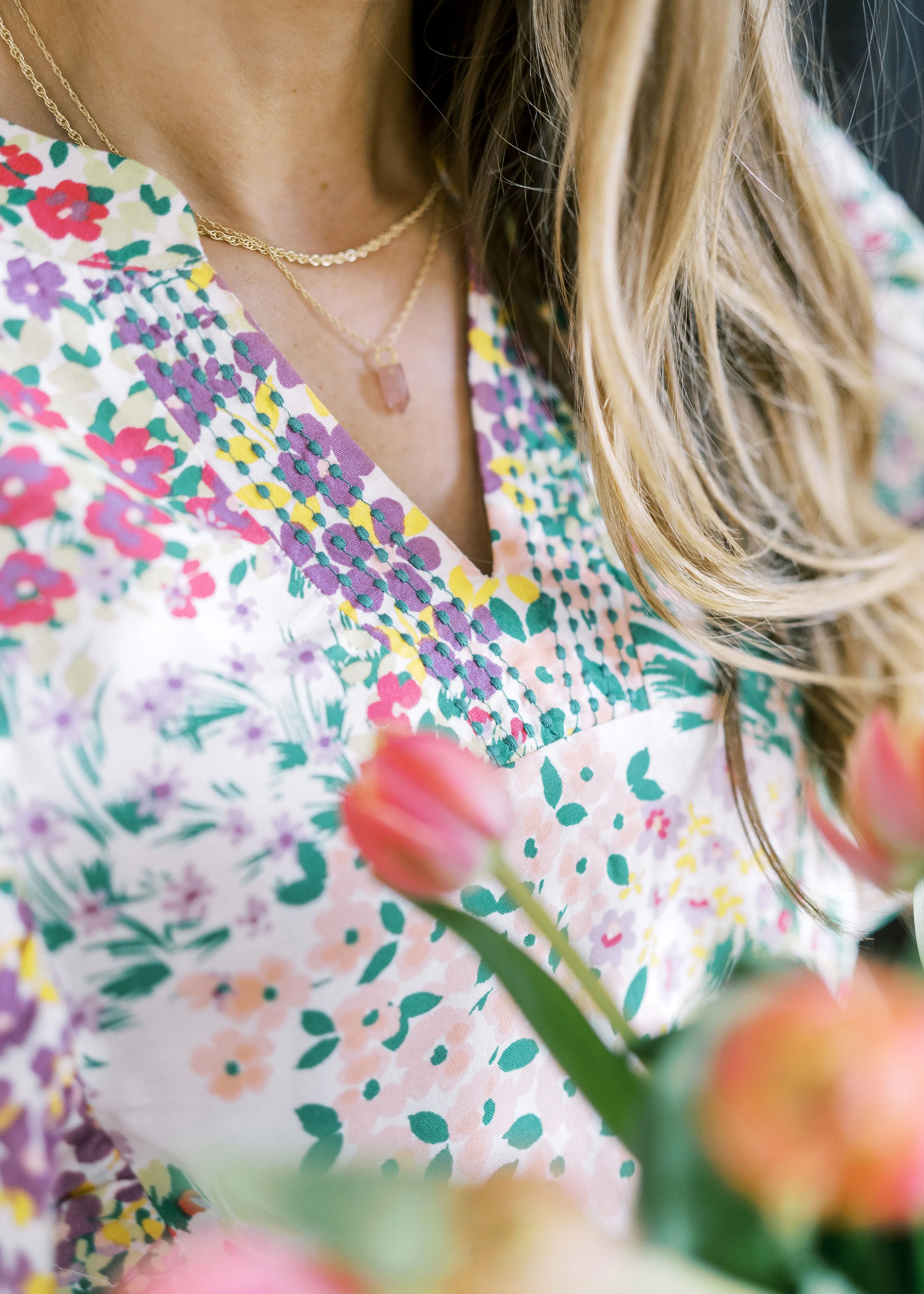 natural gemstone necklace { silver   gold }