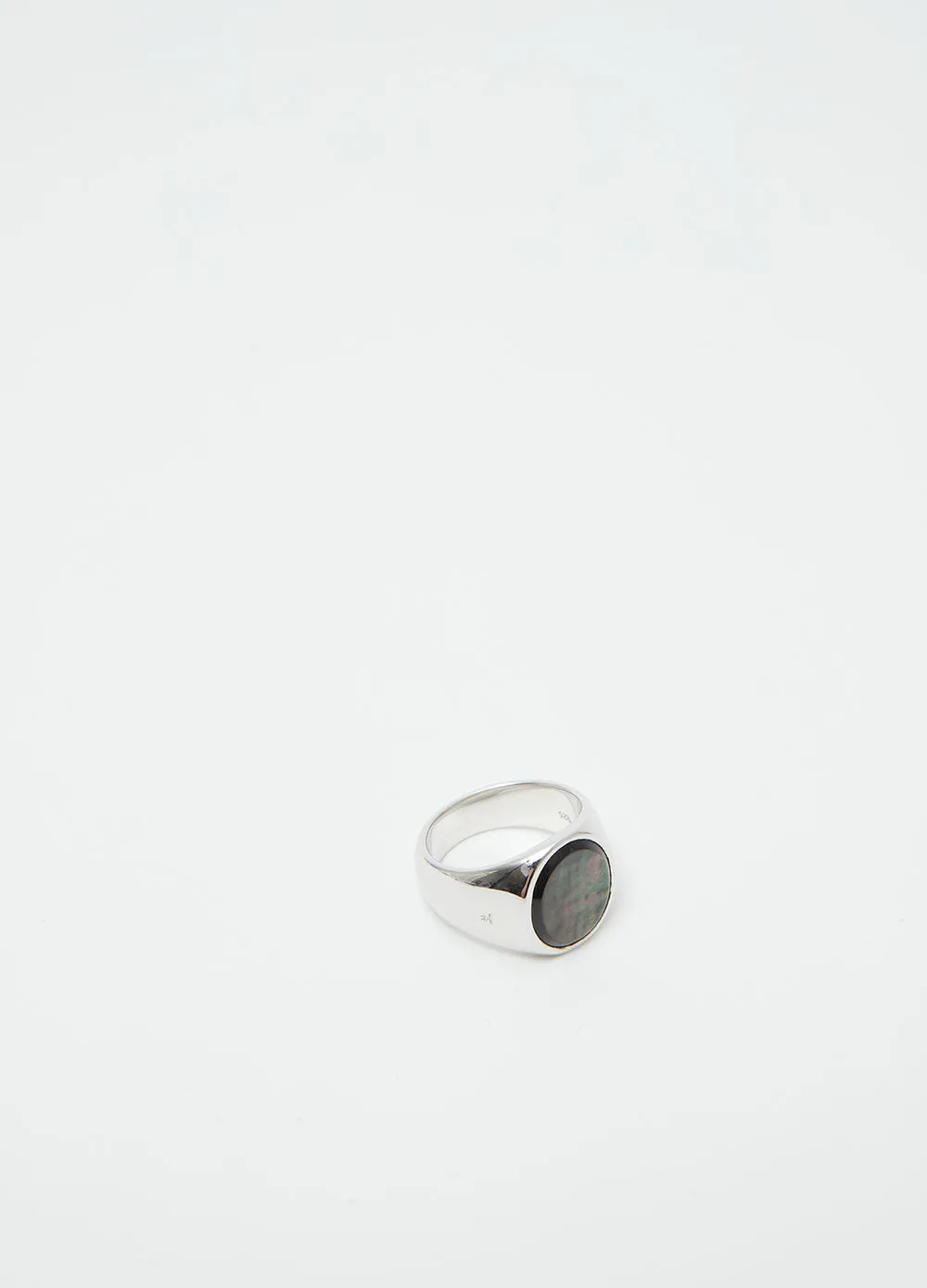 Oval Black Mother of Pearl Ring