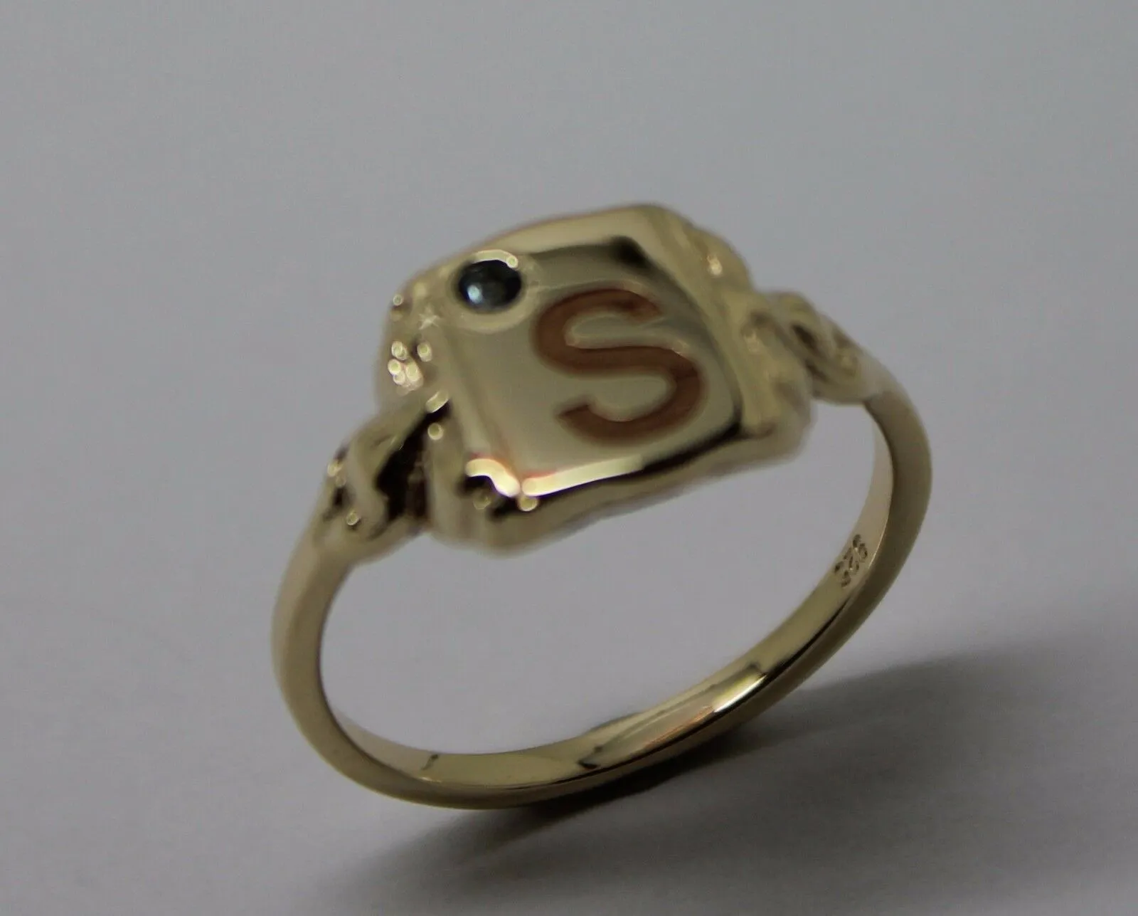 Size L, Genuine Solid 9ct 9kt Yellow, Rose or White Gold Signet Ring   Aquamarine   One Initial