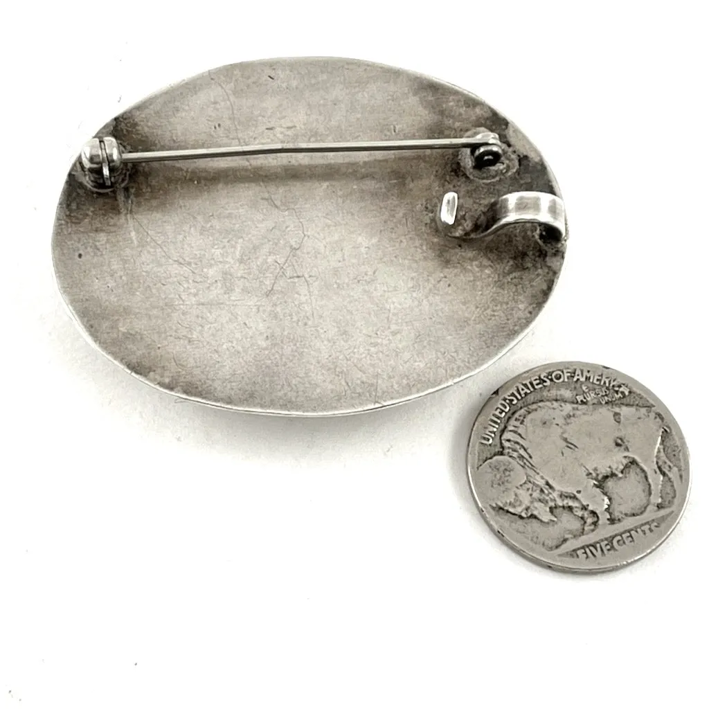 Sleek & Chick Pin/Pendant