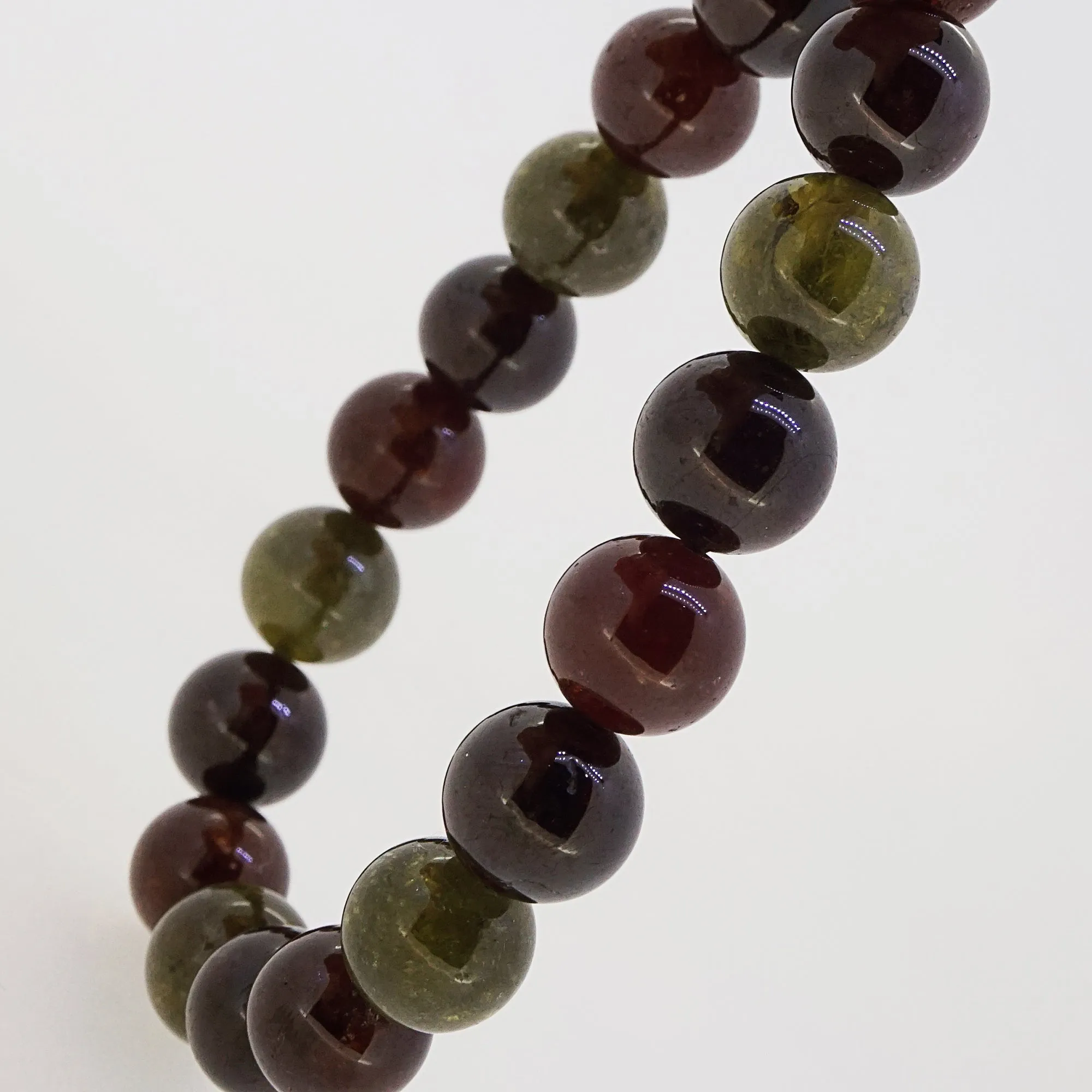 Tricolor Garnet 10mm
