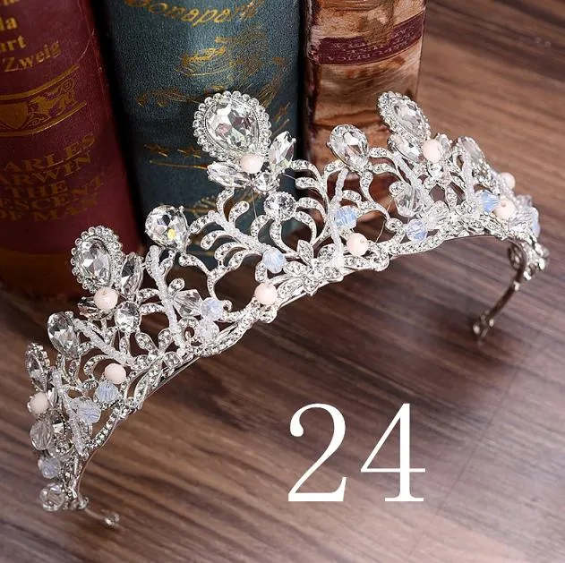 Wedding Bridal Crystal and Pearls Tiara Crowns Princess Queen of Heart