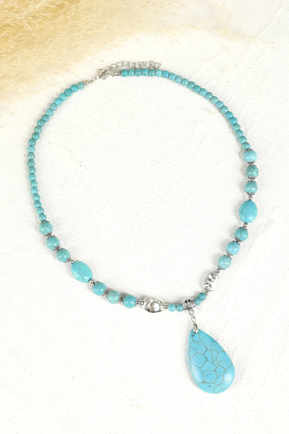 Western Turquoise Beaded Pendant Necklace