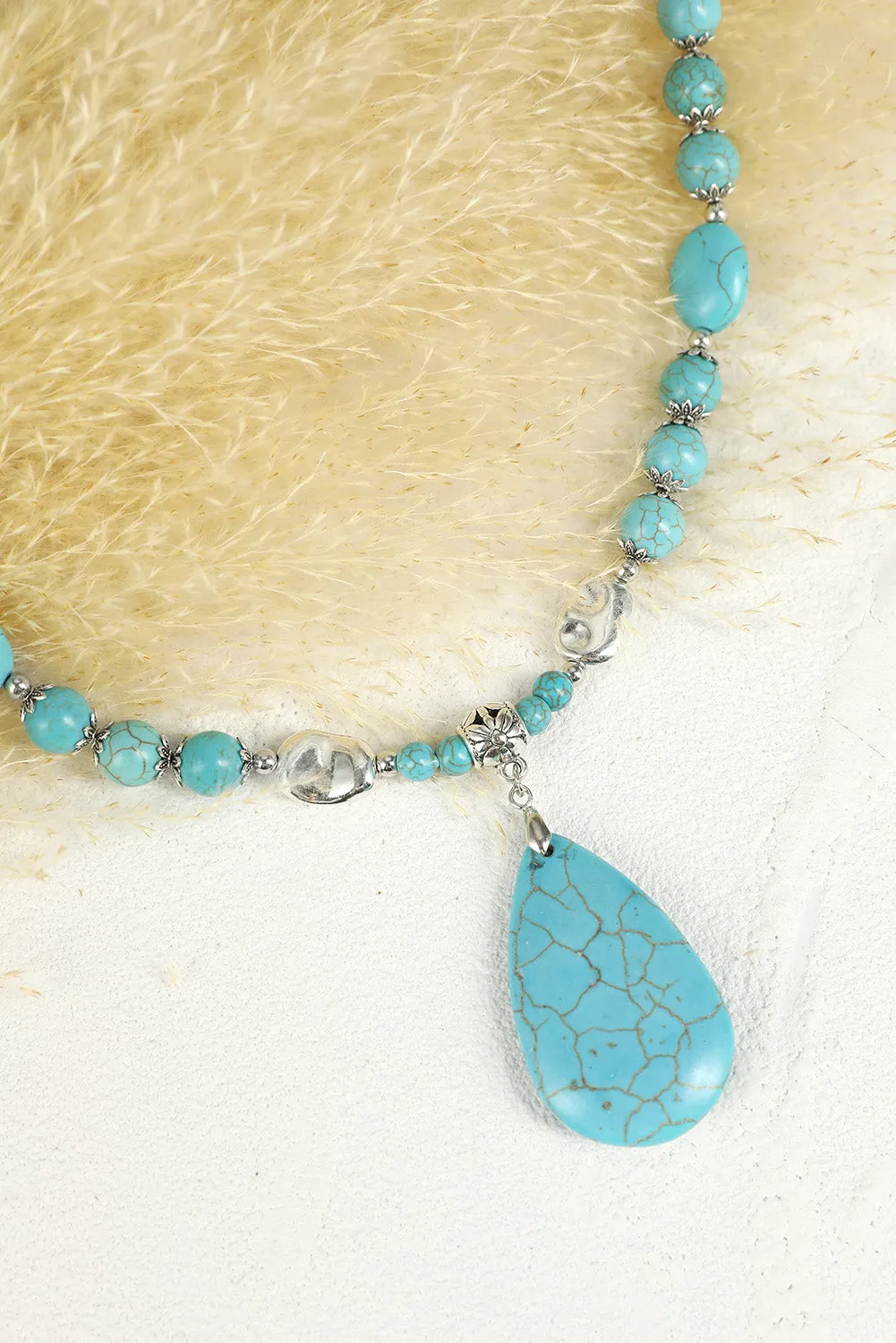 Western Turquoise Beaded Pendant Necklace