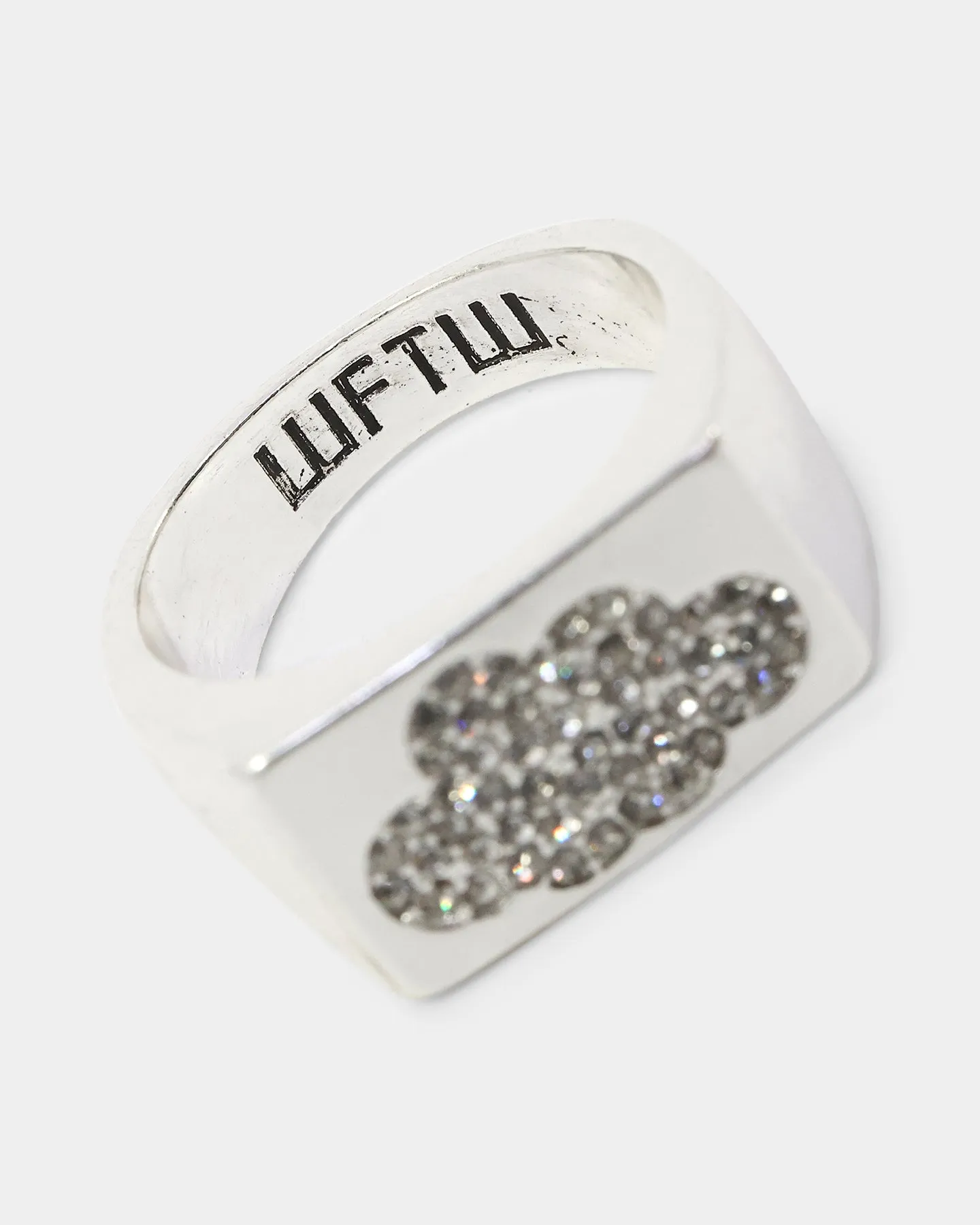 Wild For The Weekend Cloud Crystal Signet Ring (Medium) Silver