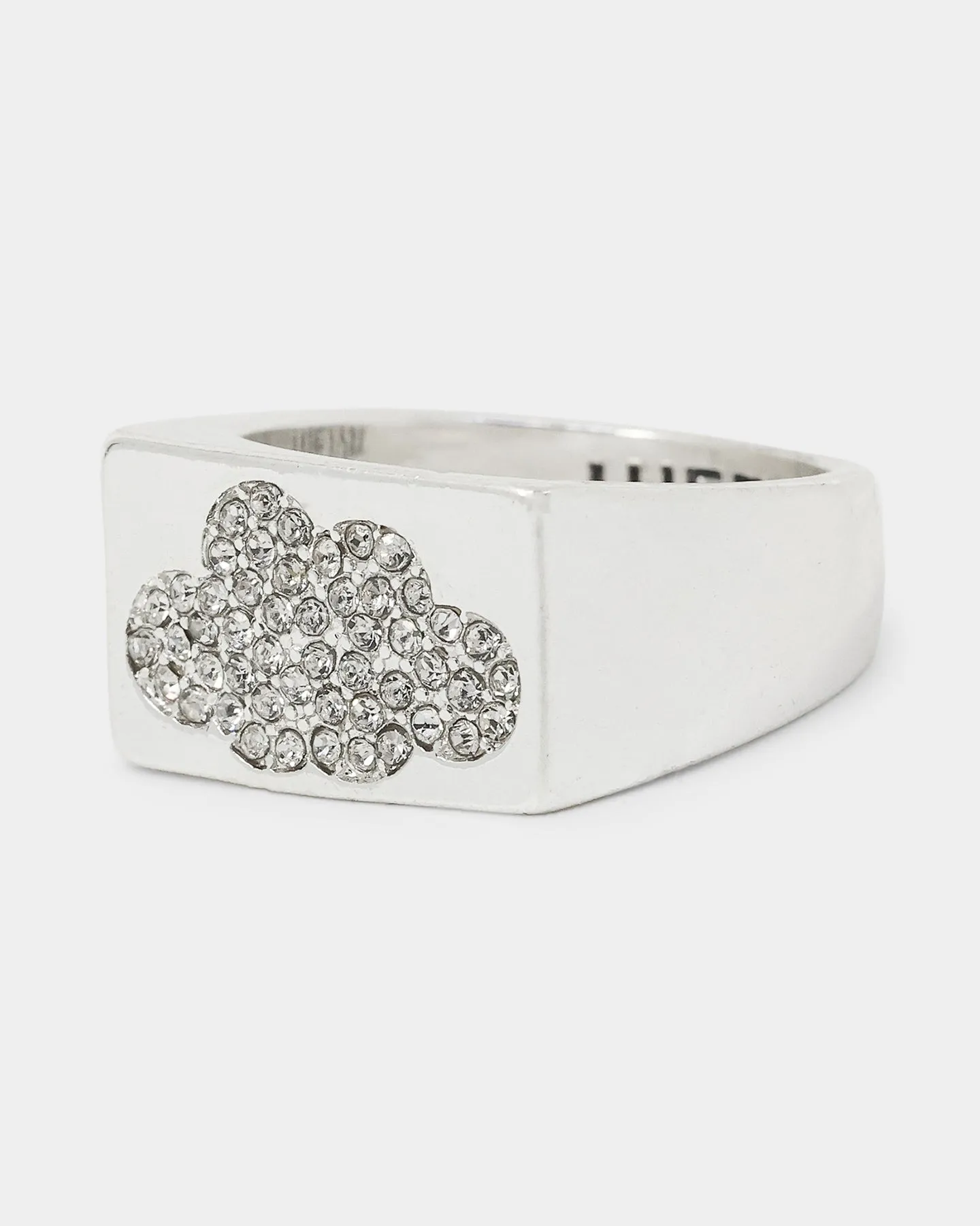 Wild For The Weekend Cloud Crystal Signet Ring (Medium) Silver